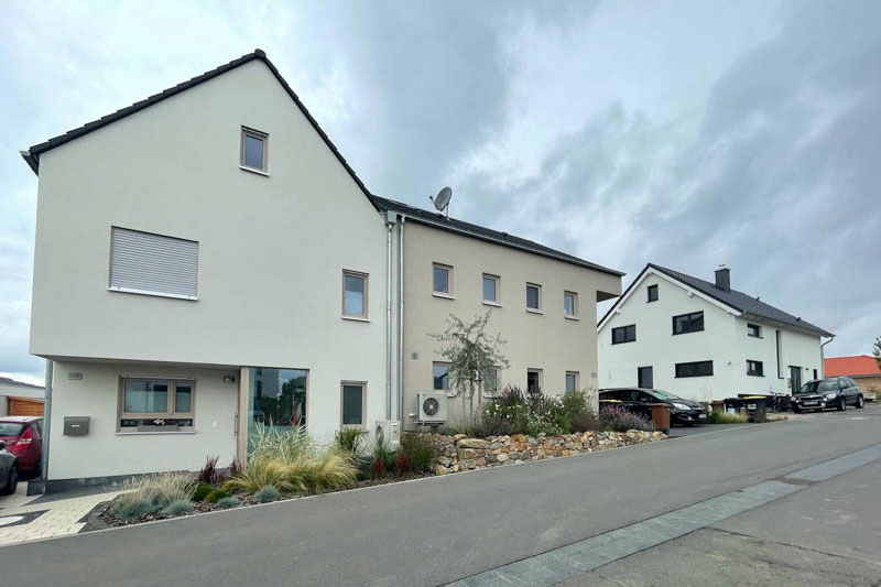 C&N Bau GmbH - Neubau von zwei Einfamilienhäusern in Lörzweiler